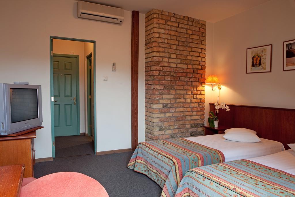 Art Hotel Laine Ryga Zewnętrze zdjęcie